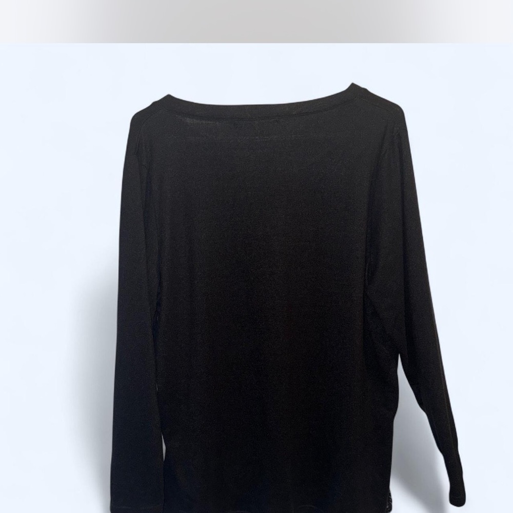 Black V-Neck Blouse - Picture 3 of 5